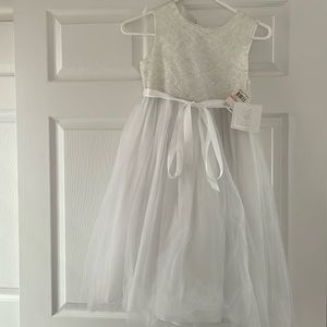 NWT Girls communion dress